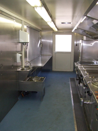 Events-Catering-Mobile-Kueche